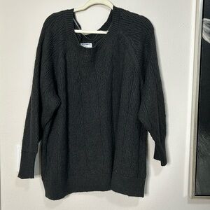 Old Navy NWT Sweater 4x